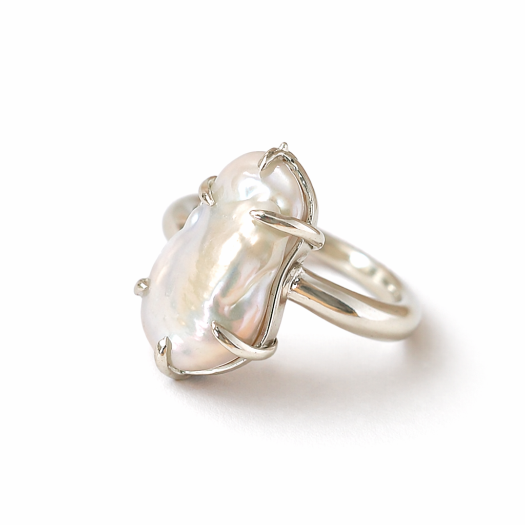 Pearl Claw Ring
